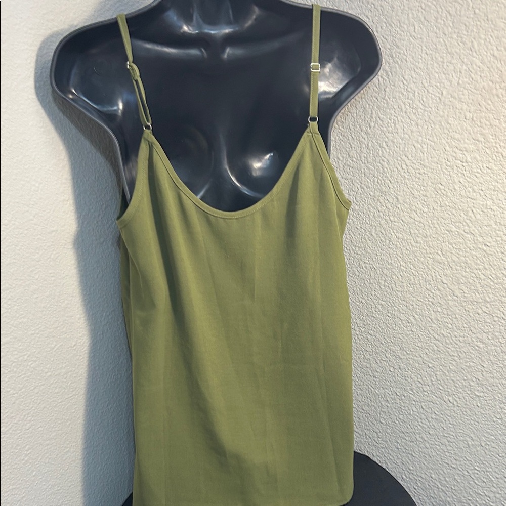 Olive Green Button-Down Camisole Top - Picture 3 of 5